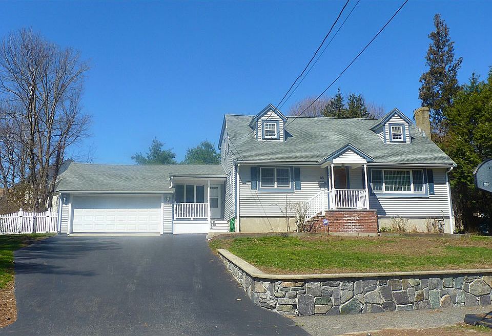 1st image of 66 Ridgewood Dr