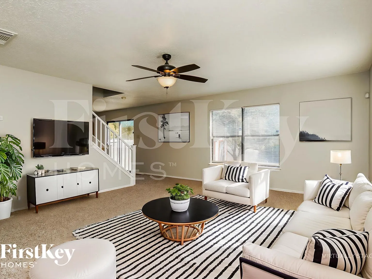 3 bed, 2.5 bath, 1698 sqft, $1,665 — Photo 4