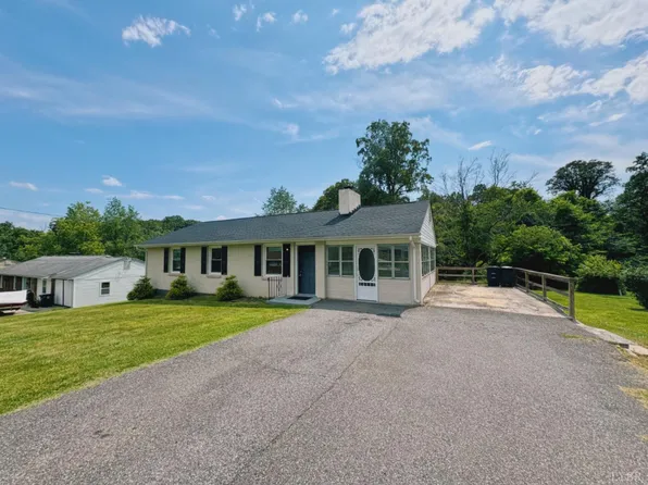 202 Bryant Rd, Lynchburg, VA 24502