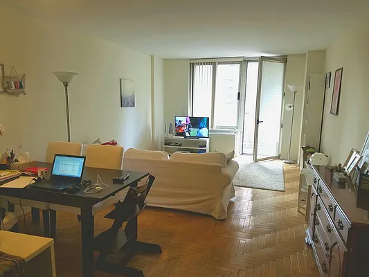 Rented by Noble Realty | media 6