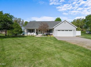 8940 S River Rd, Waterville, OH 43566