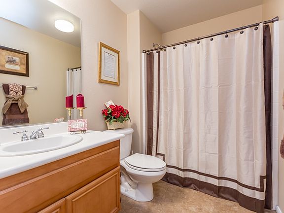 Downstairs guest bathroom