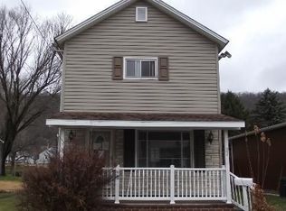 22 W 2nd St, Emporium, PA 15834