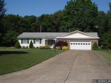 2nd image of 5724 Basswood Dr