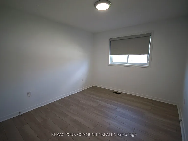 40 Burkholder St — Photo 12