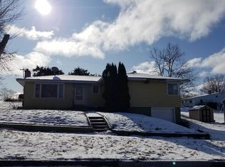 684 Poplar St, Ishpeming, MI 49849