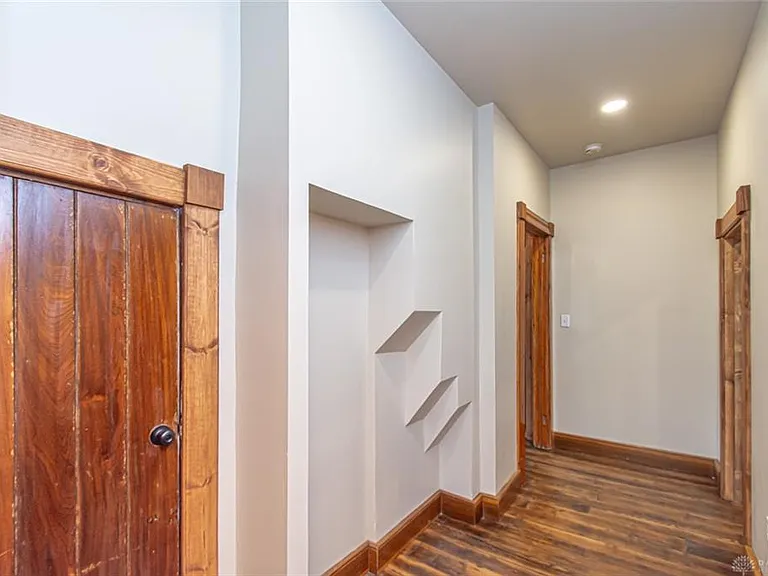 117 Montgomery Ave — Photo 33