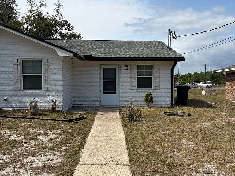 5717 Rebecca Ct — Photo 1