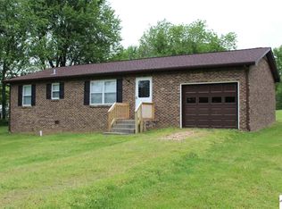 304 Oak St, Eddyville, KY 42038