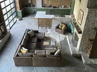 11080 Maudlin Rd, New Buffalo, MI 49117