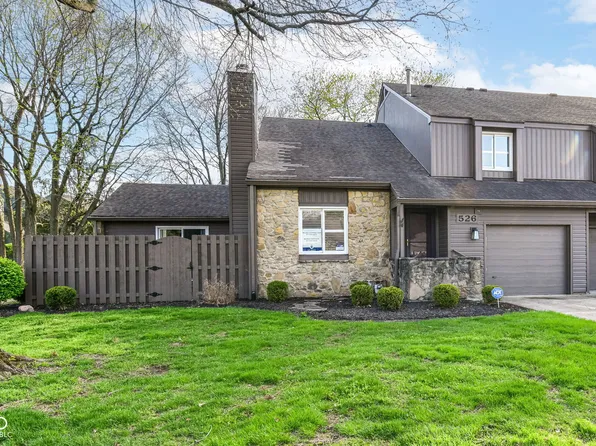 526 Conner Creek Dr, Fishers, IN 46038