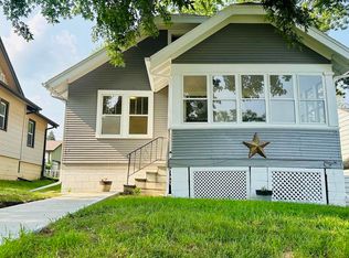 4720 Larimore Ave, Omaha, NE 68104