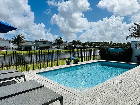 3rd image of 8537 Apple Falls Ln