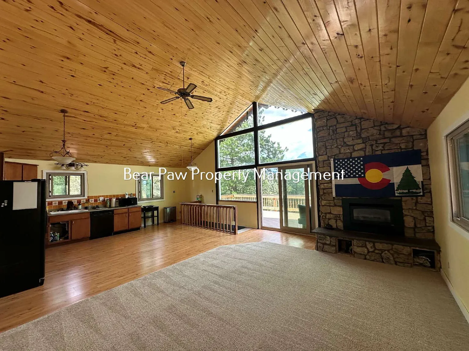 3 bed, 2.0 bath, 2240 sqft, $2,800 — Photo 4