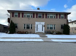N88W15095 Cleveland Ave #2, Menomonee Falls, WI 53051