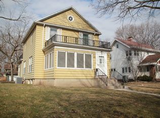 727 Ridgewood Ave, Ames, IA 50010