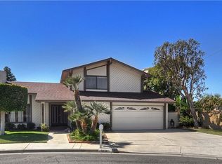 18121 Riverside Cir, Huntington Beach, CA 92648