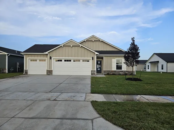 932 N Forestview St, Wichita, KS 67235