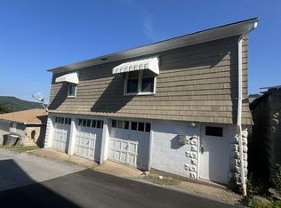 R926 Lemon St #R926, Johnstown, PA 15902