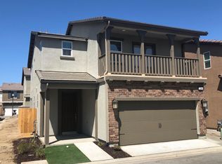 2546 Legacy Dr, Clovis, CA