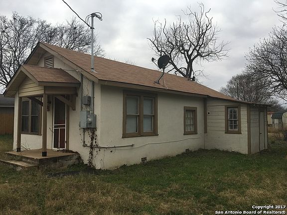4th image of 213 N Willow St
