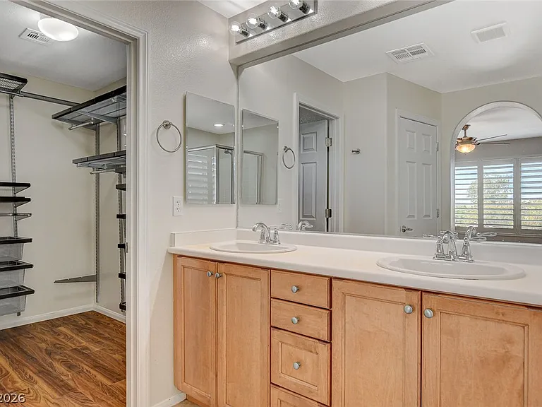 9734 Maspalomas St — Photo 33