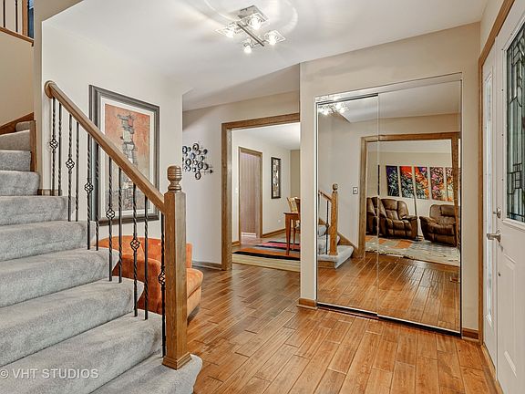 2nd image of 567 Briarwood Dr