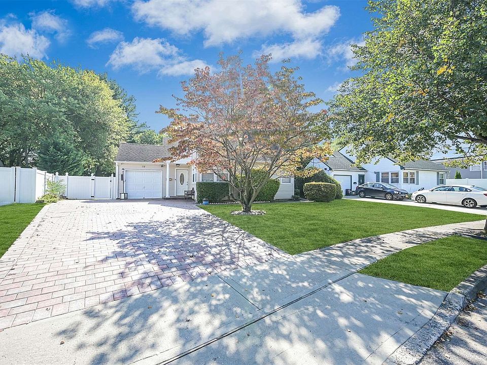 57 Camp Road, Massapequa, NY 11758 Zillow