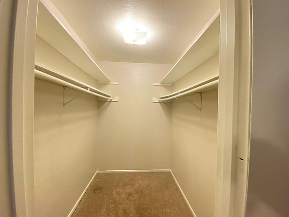 5th image of 1004 Allena Dr APT 3