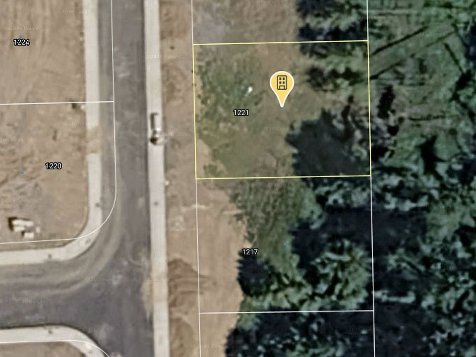 1st image of 1221 Lighthouse Ln