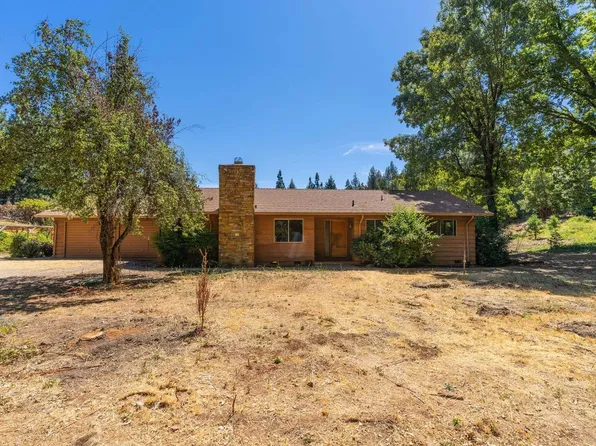 13834 Gold Mine Rd, Pine Grove, CA 95665