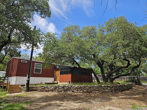 2nd image of 474 Foresthill