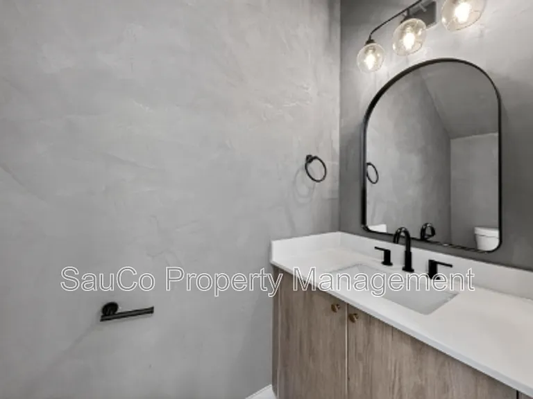 5032 NE 14th Ave #2 — Photo 12
