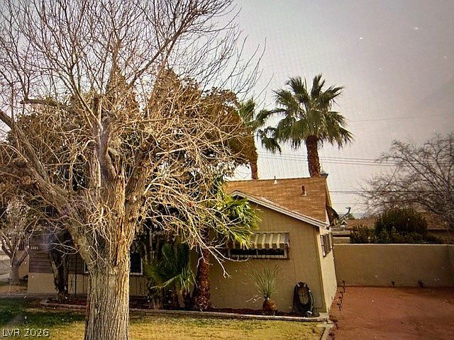 1st image of 1301 Barnard Dr