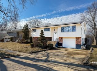 17000 Magnolia Dr, Hazel Crest, IL
