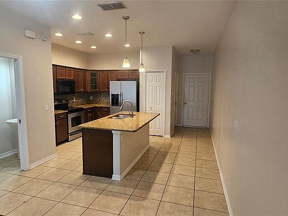 5th image of 9313 Shepton St