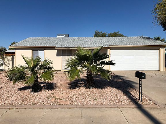 3rd image of 8032 W Highland Ave