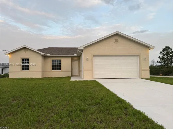 1926 Zombar Ct, Lehigh Acres, FL 33972