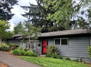 2902 NE Fremont Dr, Portland, OR 97220