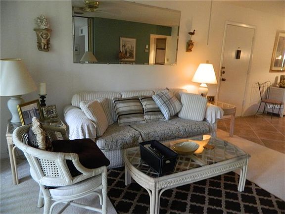 3rd image of 622 Bird Bay Dr S APT 106