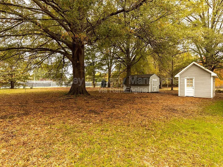 6313 Johnsdale Rd — Photo 29