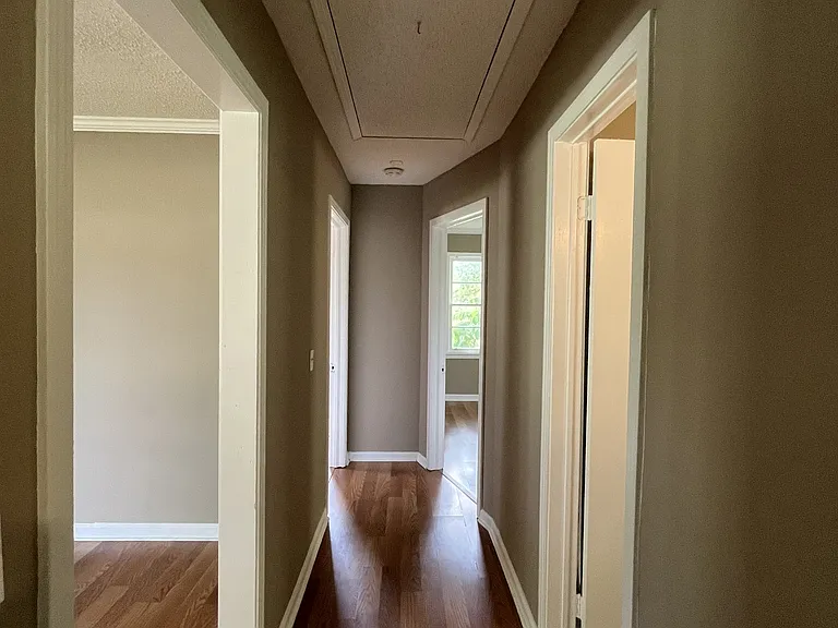 438 Lennanwood Ave — Photo 6