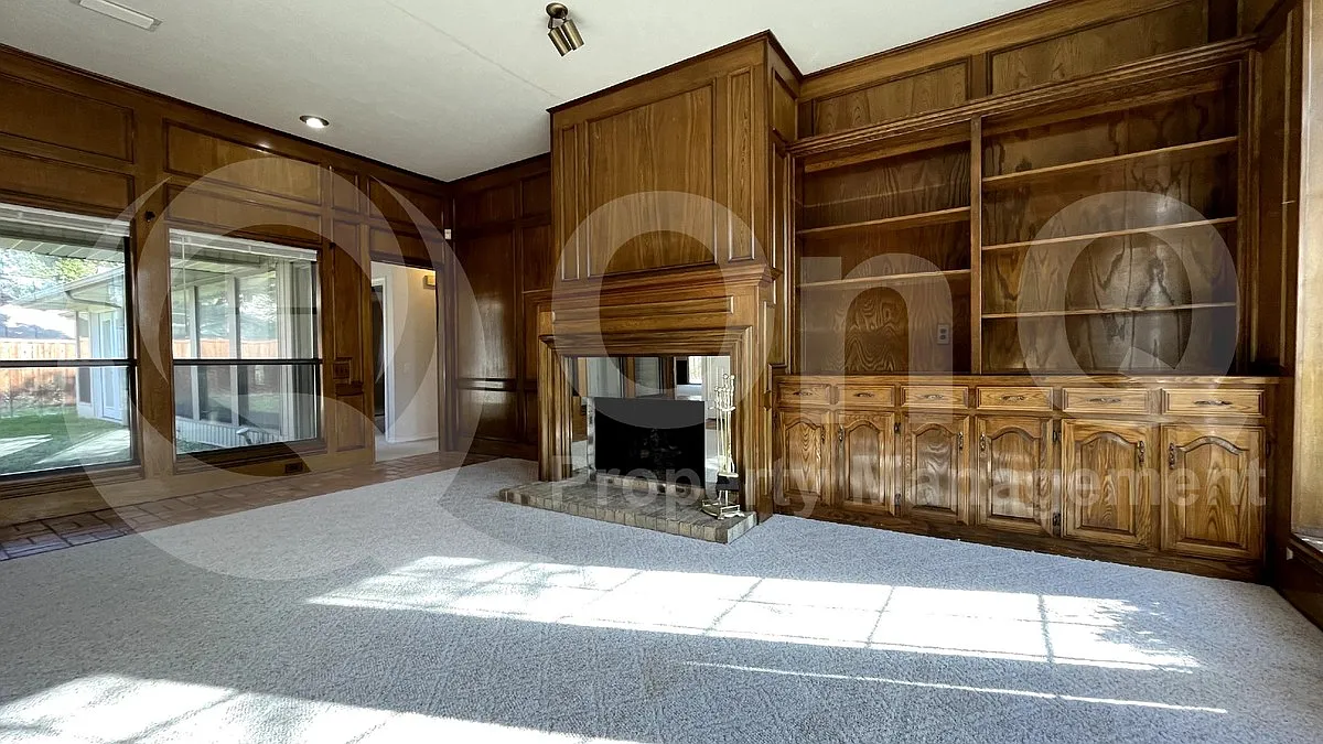 5 bed, 3.0 bath, 2675 sqft, $3,000 — Photo 4