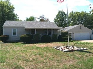 69 E County Line Rd, Mooresville, IN 46158