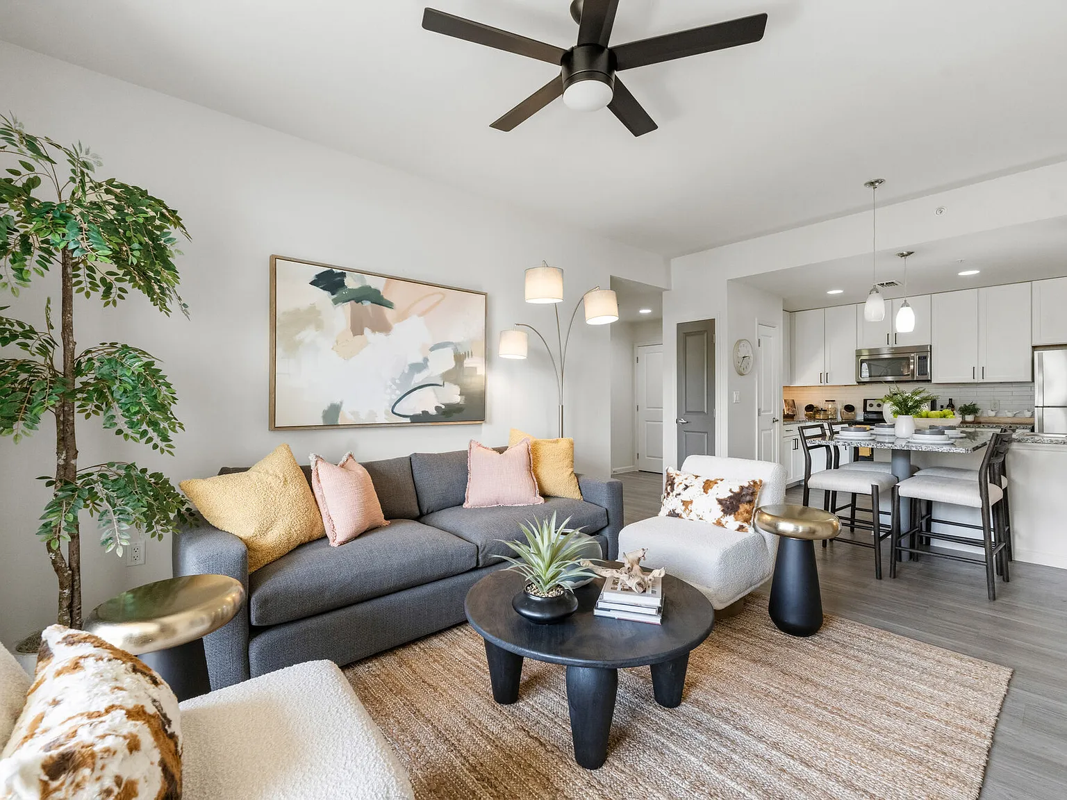 Evergreen Estero — Photo 1