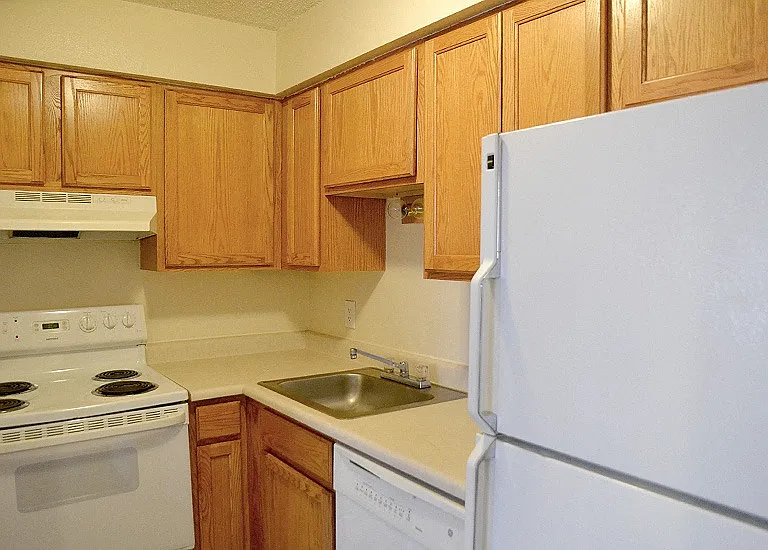Canyon Crest — Photo 14