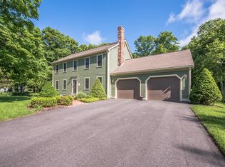 20 Victoria Ln, Rehoboth, MA 02769