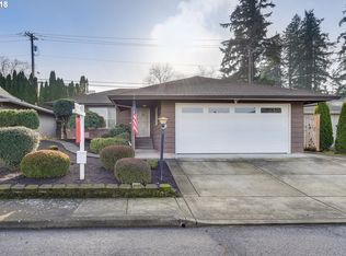 12180 SW King Richard Dr, King City, OR 97224