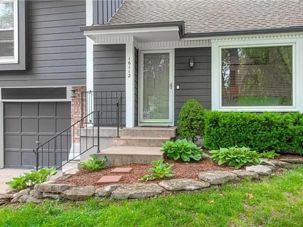 16112 W 124th Cir, Olathe, KS 66062