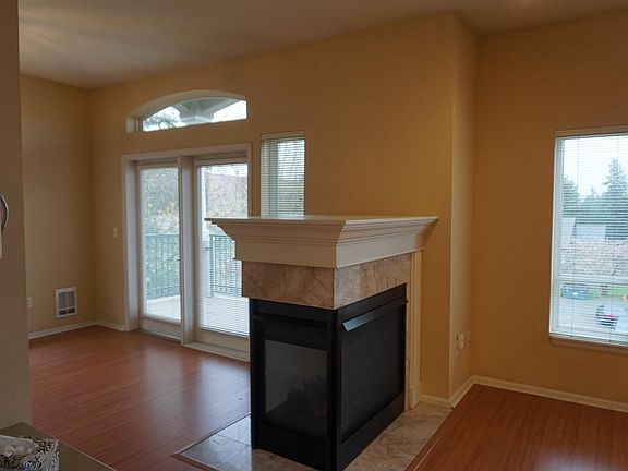 2nd image of 12224 NE 8th St APT 308